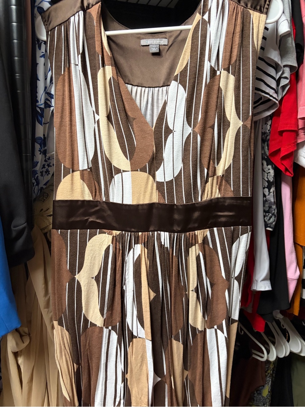 Apt. 9 Brown, Cream & Tan Geometric Top